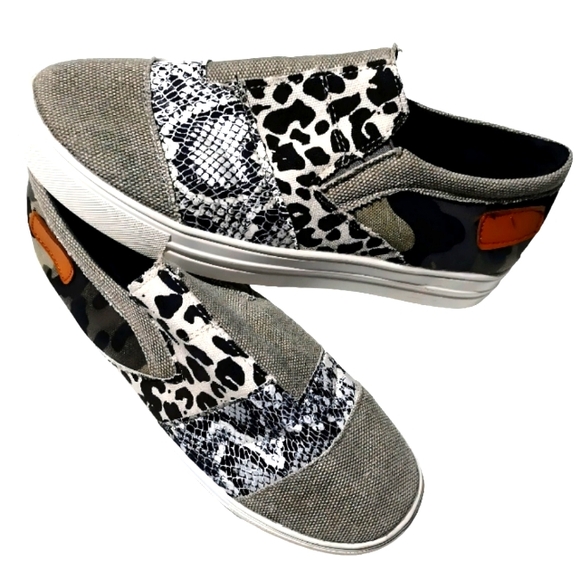 Fashion Sneaker Shoes - WOMEN'S (SIZE 11) SLIP-ON FASHION SNEAKER